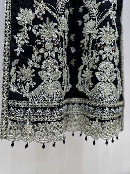 S-001 - Black luxury embroidered 3 piece suit