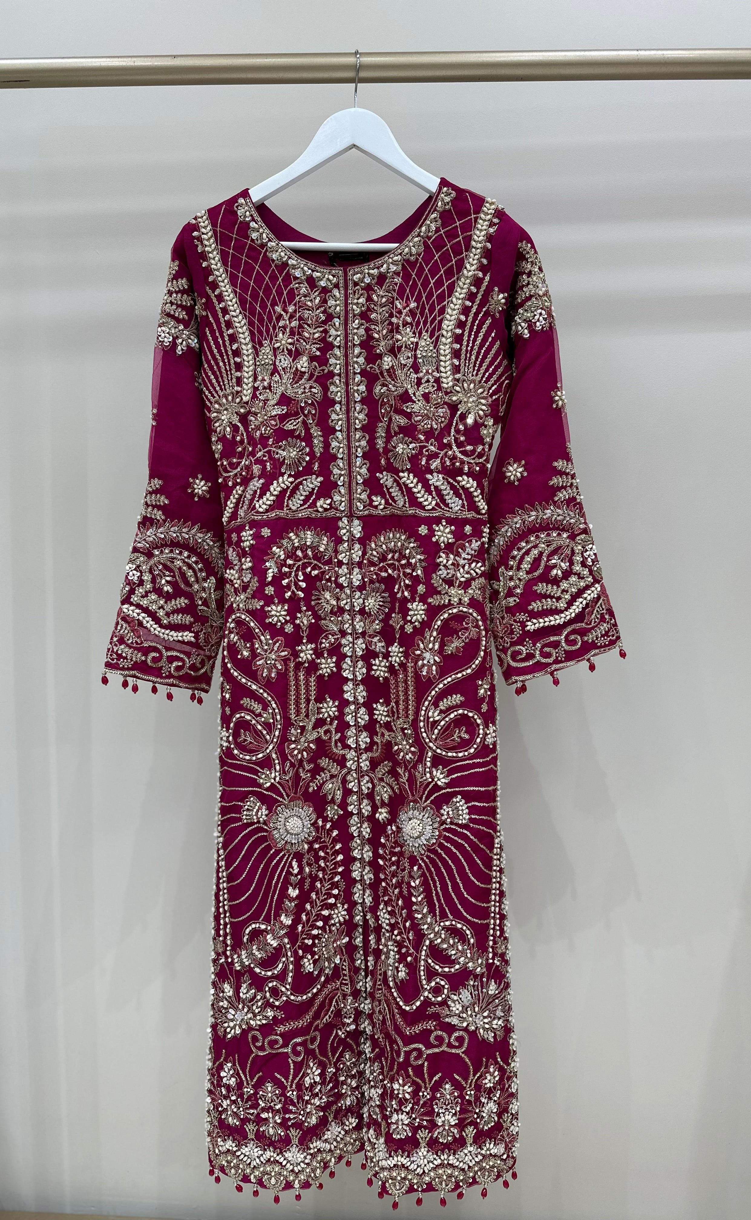 S-005 - Stunning hot pink 3 piece formal suit
