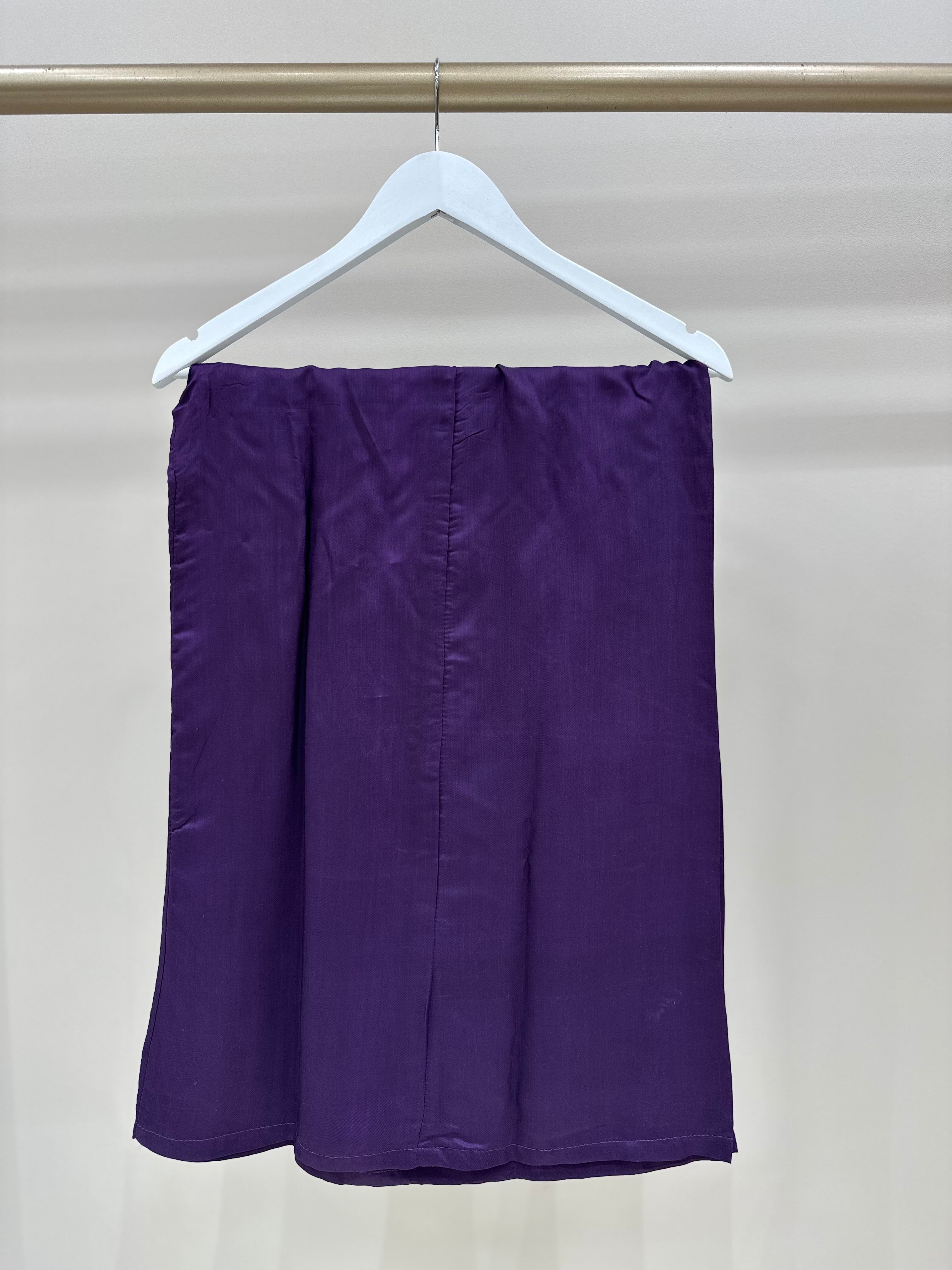 S-003 - Purple perfectly detailed 3 piece formal suit